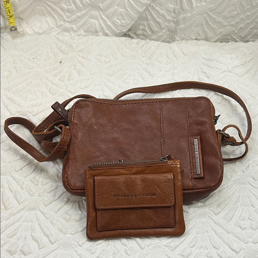 Spikes & Sparrow Leather Crossbody Bag + Matching pouch